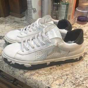 P448 like new size 9